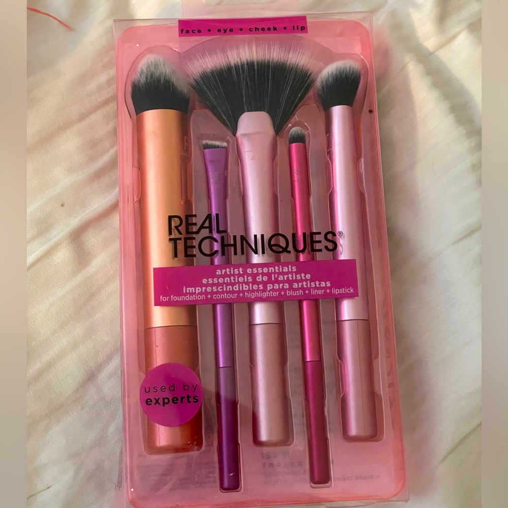 Real Technique 5 Brush Makeup Set NIB